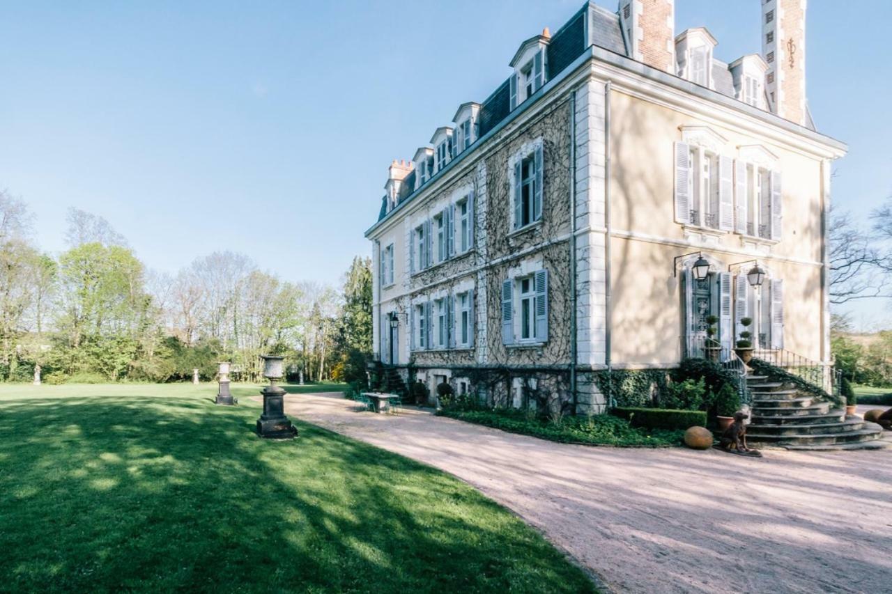 Bed and Breakfast La Creuzette à Boussac  Extérieur photo